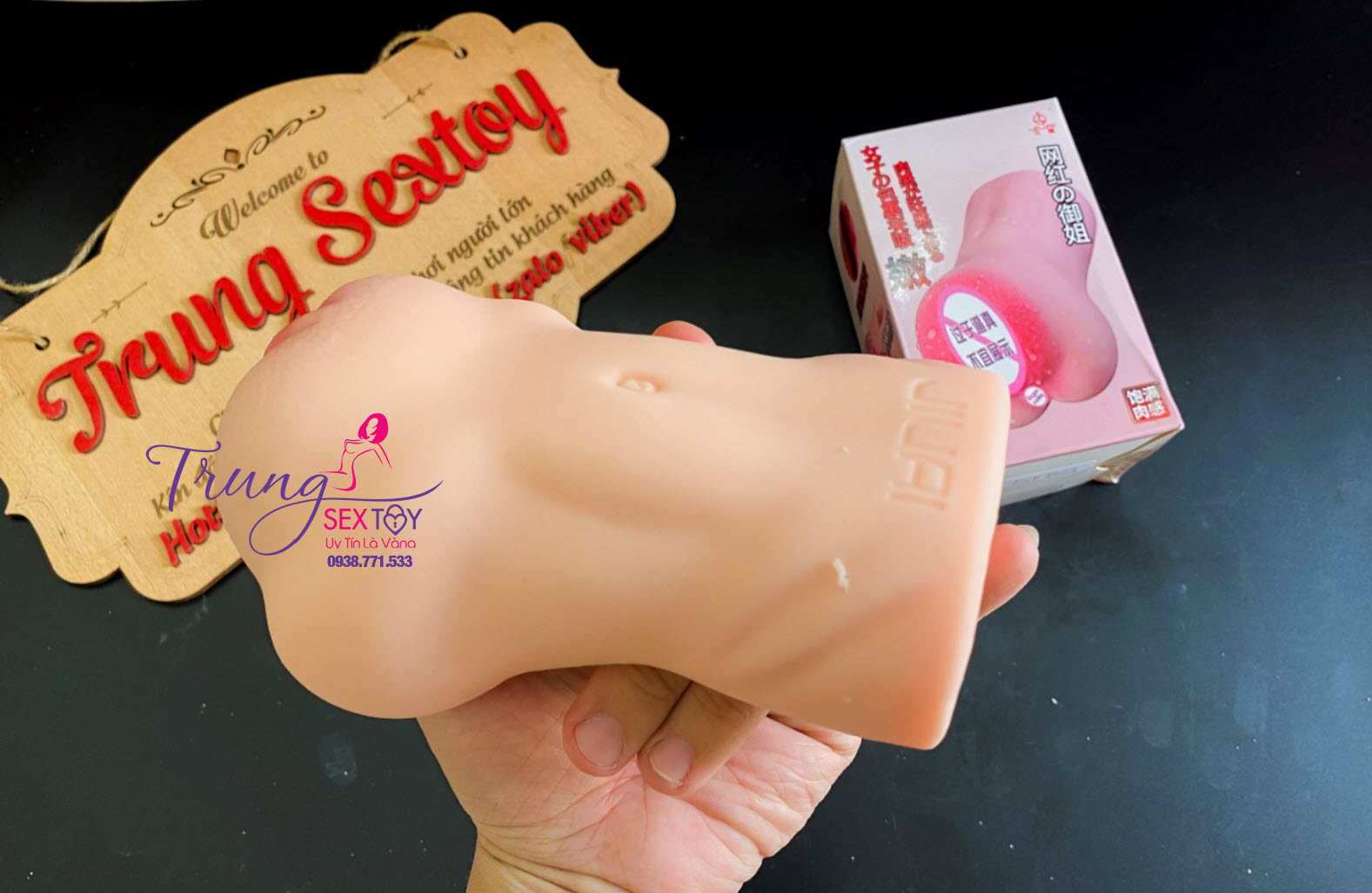 Âm Đạo Silicon 4D Siêu Mạnh Mềm Mịn Có Rung Kích Thích