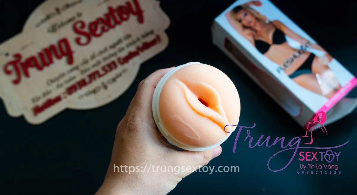 Âm đạo giả Fleshlight Girls Kayden Kross chất liệu SuperSkin siêu phê