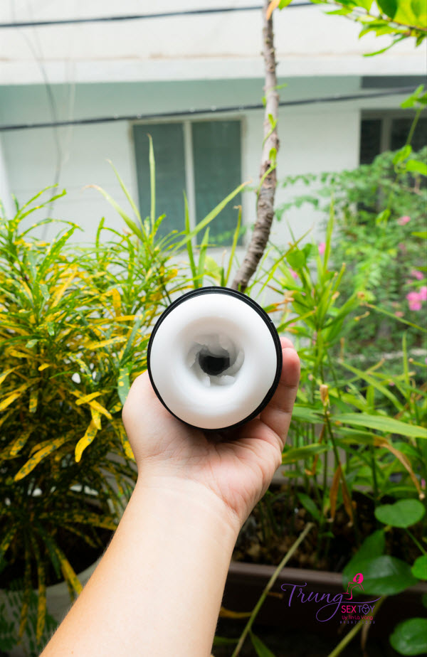 Máy tự sướng Yulei cao cấp tự động hút mút ưu đãi hấp dẫn