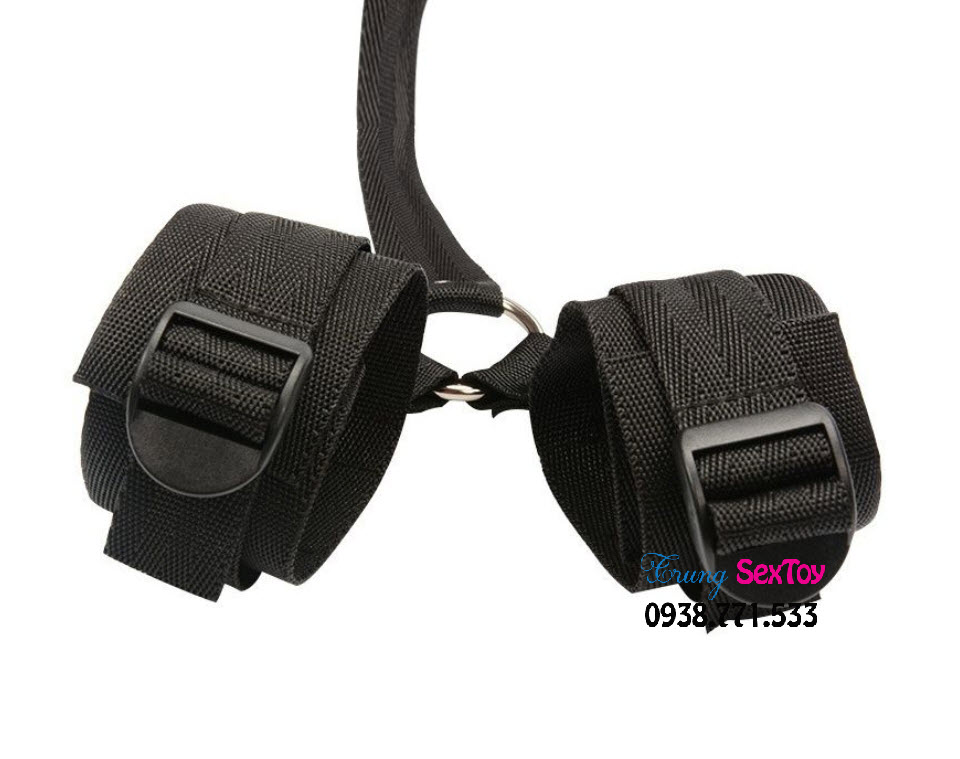 Dây khóa tay bạo dâm Handcuffs quấn quật đam mê cặp đôi