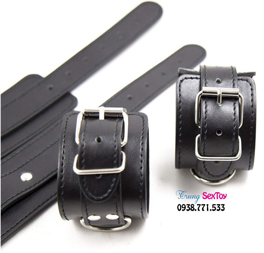 Đồ chơi BDSM trói tay chân tăng khoái cảm cho Sub người mới