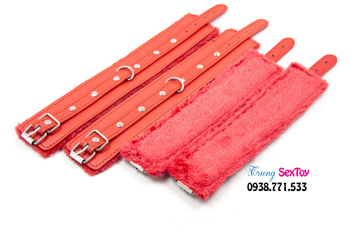 Đồ chơi BDSM trói tay chân tăng khoái cảm cho Sub người mới