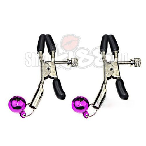 Bộ kẹp vú đeo bi siêu kích thích đam mê cho đôi bạn trẻ