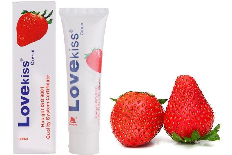 Gel Bôi Trơn Hương Dâu Mịn Màng Tự Nhiên Cho Cuộc Yêu