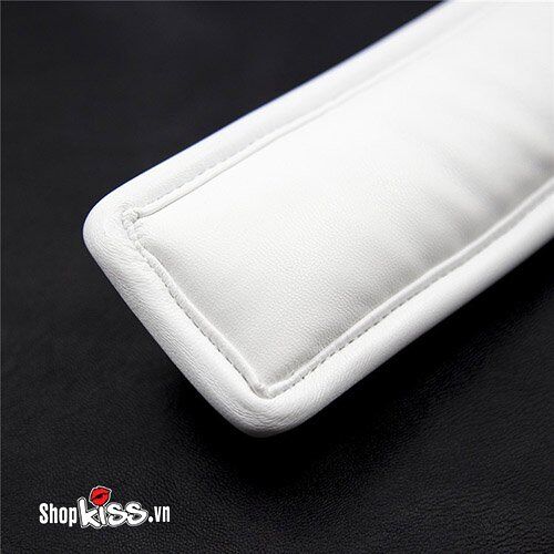 White Leather BDSM Collar Chain Padded Soft Restraint