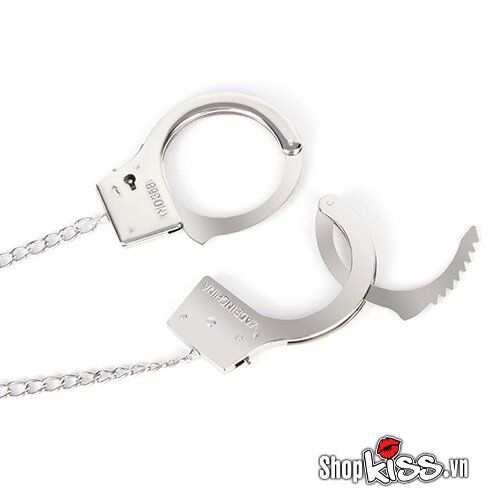 Phích cắm hậu môn cực đỉnh kèm còng tay BDSM hứng khởi mua ngay