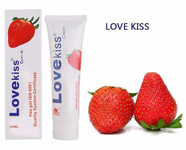 Gel Bôi Trơn Love Kiss Hương Dâu Mượt Mềm Tăng Khoái Cảm