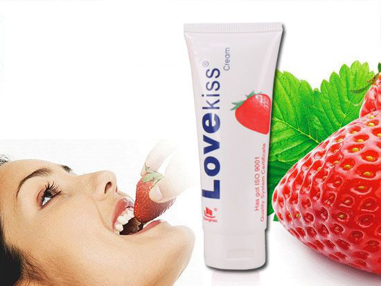 Gel Bôi Trơn Love Kiss Hương Dâu Mượt Mềm Tăng Khoái Cảm