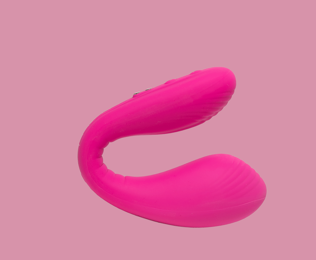 Lovense Quake Dual Vibrator G-Spot Ultra Smart Phone Remote