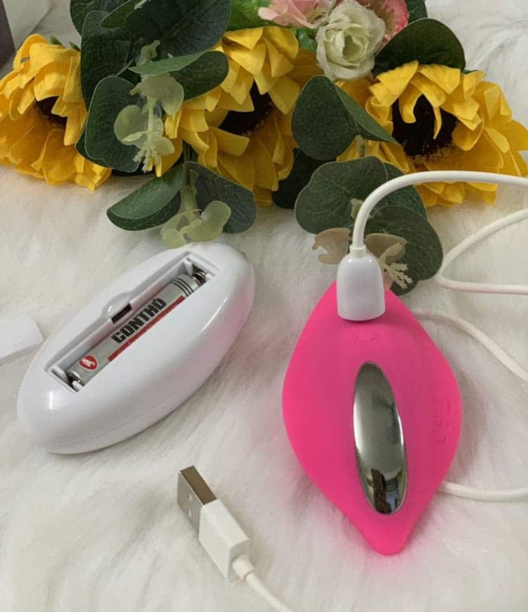 MS32G Quần chip đế rung tình yêu hấp dẫn chị em mê phê