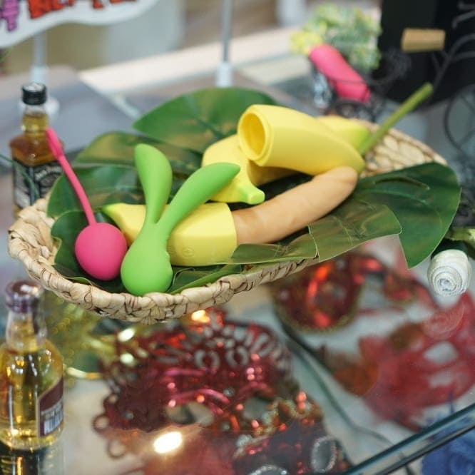 Đồ chơi tình yêu hình chuối MS09 siêu rung kích thích điểm g hiệu quả Đồ chơi tình yêu hình chuối MS09 siêu rung kích thích điểm g hiệu quả