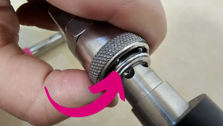 Máy thủ dâm tự động Lovense Mini DC50S dương vật giả silicon rung