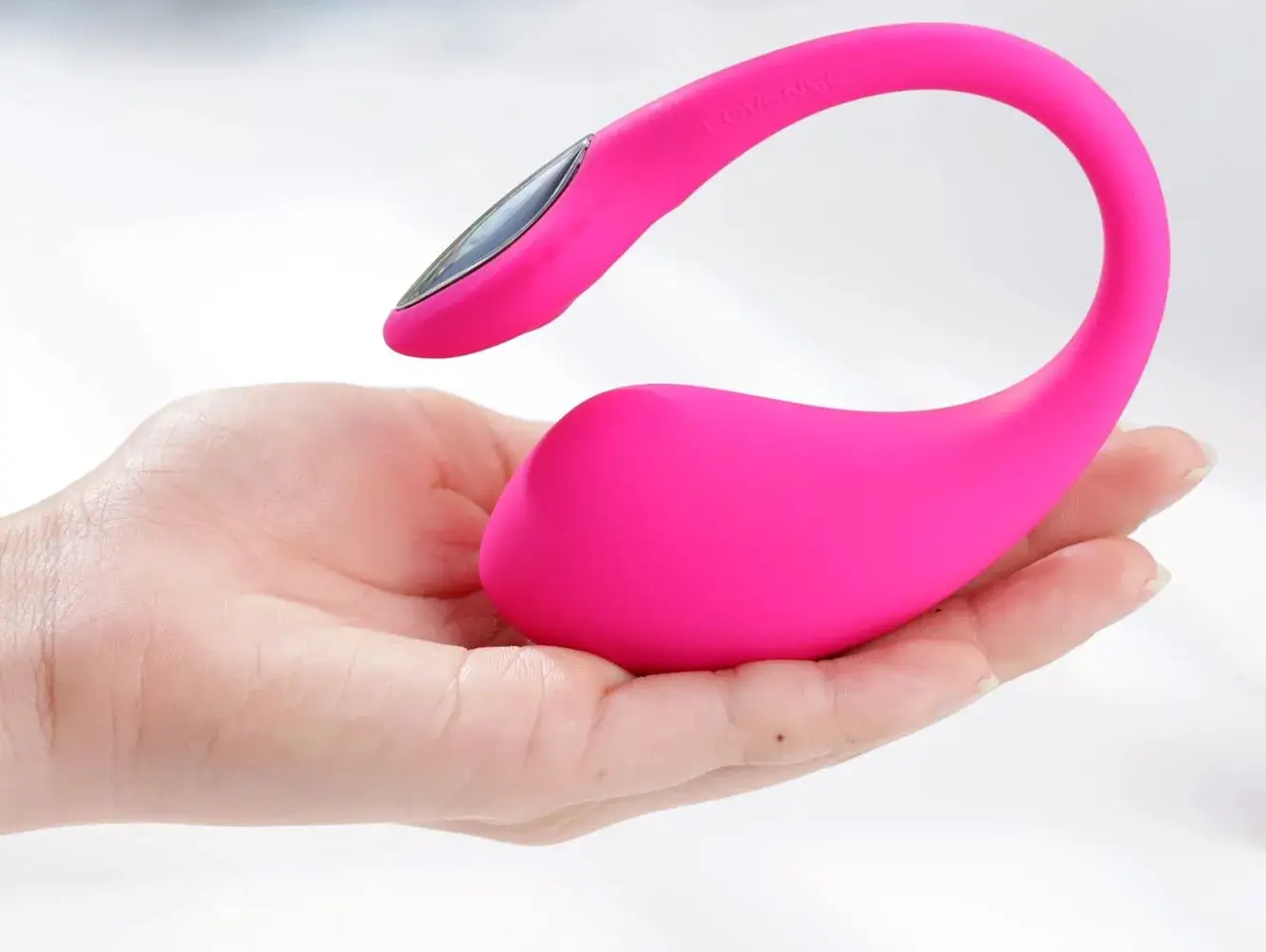 Trứng Rung Lovense Lush 4 Bluetooth Cao Cấp Rung Mạnh PK