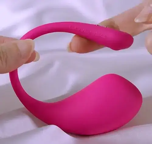 Trứng rung tình yêu Lovense Lush 3 EG34C kết nối Bluetooth điều khiển qua app rung mạnh mẽ thiết kế ôm sát điểm G chất liệu silicone an toàn.