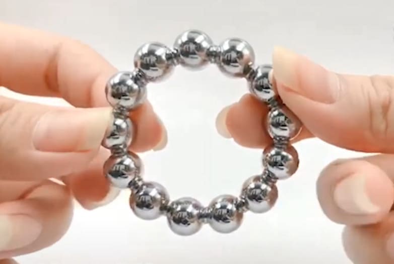 Vòng Bi Inox Chuỗi Đeo Dương Vật Kích Thích Khoái Cảm Nữ Vòng Bi Inox Chuỗi Đeo Dương Vật Kích Thích Khoái Cảm Nữ