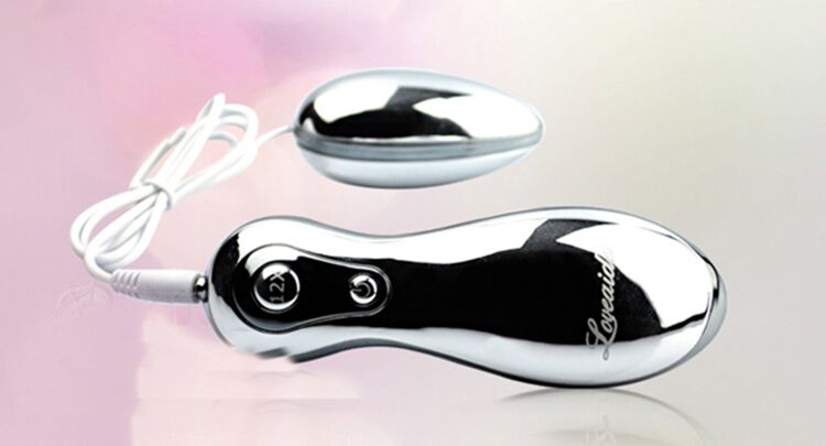 Trứng rung LoveAider mạ crom sang trọng 12 chế độ rung đa dạng