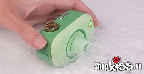 Đại lý Máy rung hút massage đa năng 3 trong 1 Svakom Alberta – Ngụy trang Máy Ảnh giá sỉ Đại lý Máy rung hút massage đa năng 3 trong 1 Svakom Alberta – Ngụy trang Máy Ảnh giá sỉ