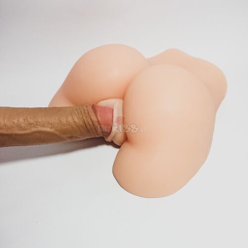 Dương Vật Silicon Mềm Mại Gắn Dây Đeo Les Kích Thích Nữ