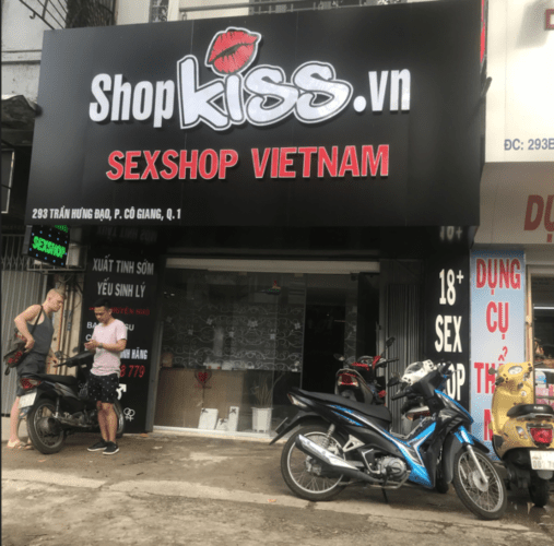 Dương vật 2 đầu LoveToy siêu mềm mịn có rung điều khiển xa giá tốt