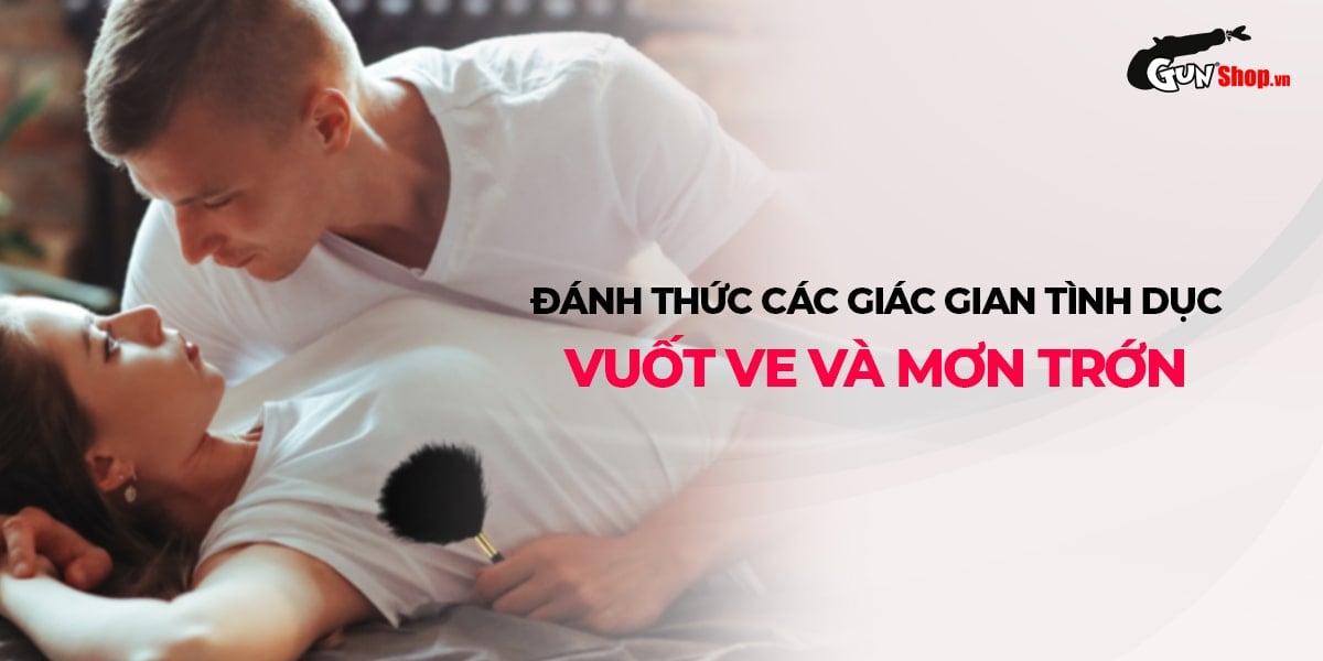 Chisa Frisky Feather Tickler Soft BDSM Sensual Toy