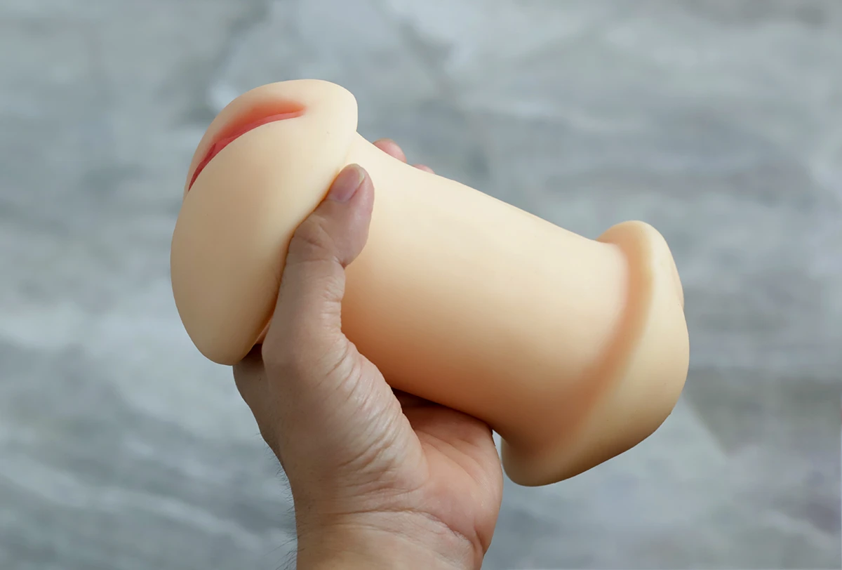 Manmiao Soft Realistic Masturbation Pillow with 3 Sizes