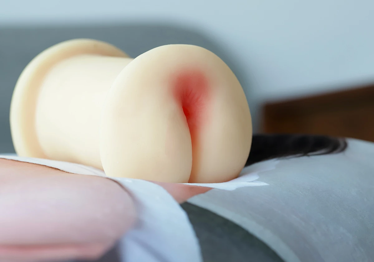 Manmiao Soft Realistic Masturbation Pillow with 3 Sizes