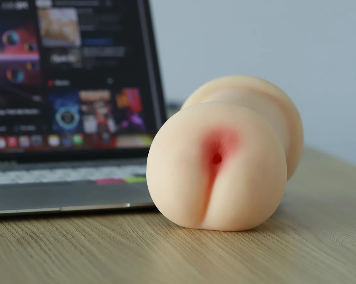 Manmiao Soft Realistic Masturbation Pillow with 3 Sizes