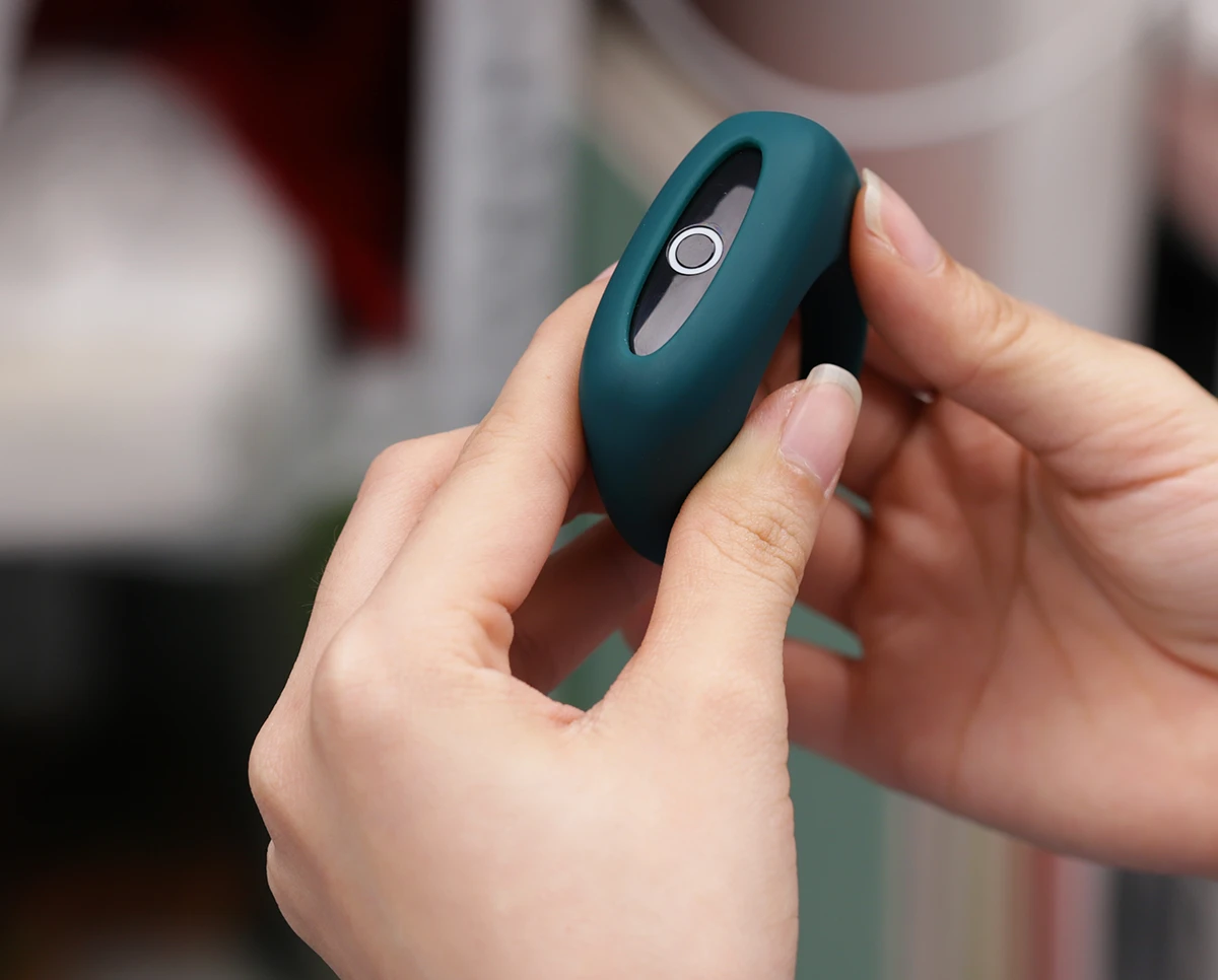 Magic Motion Dante II Smart Phone Control Vibrating Ring