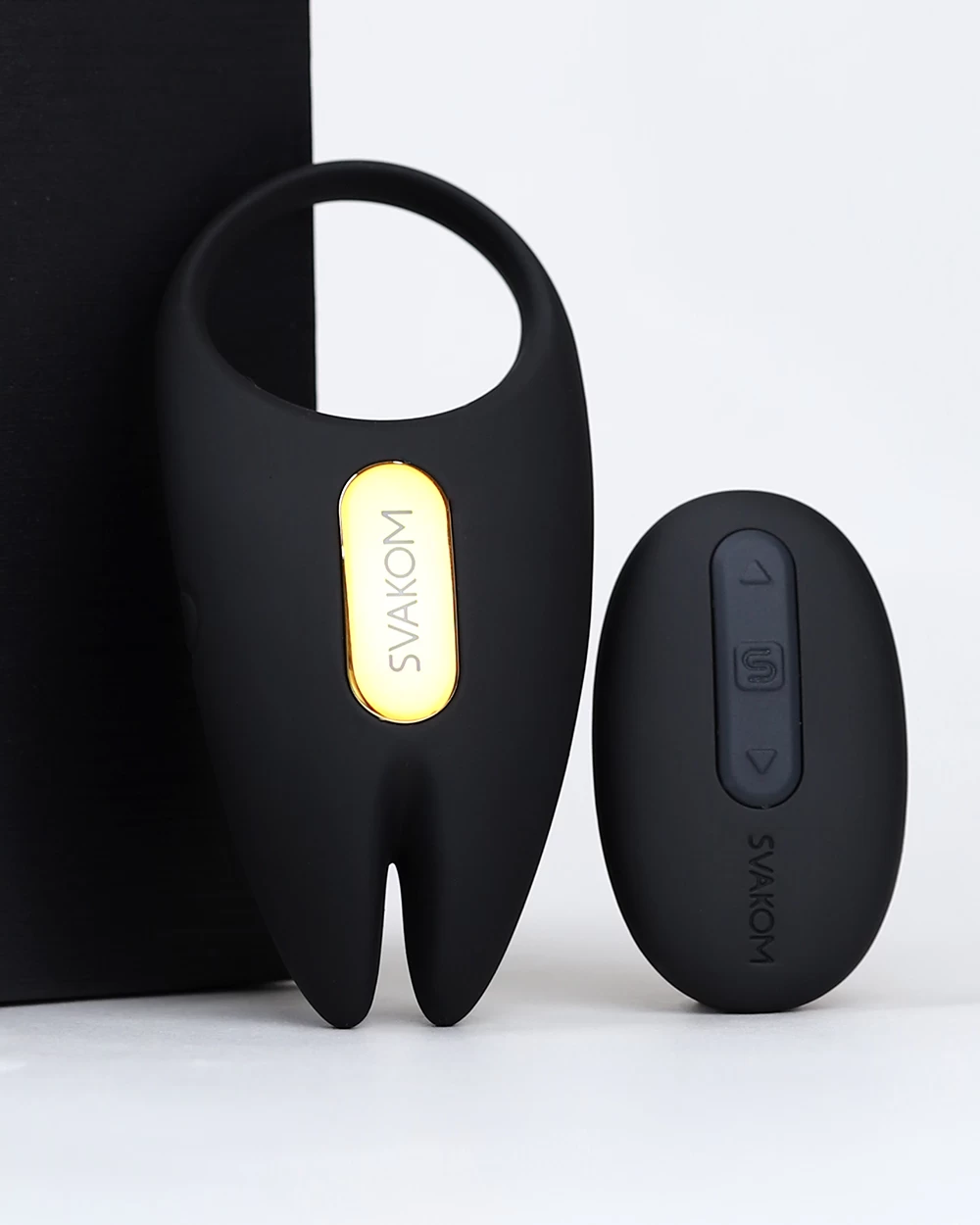 Vòng đeo Svakom Winni 2 cho nam - điều khiển qua App dễ dùng