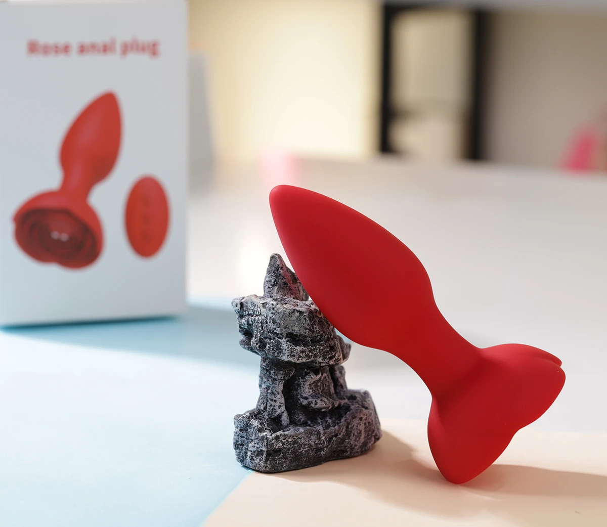 butt plug hoa hong rung dieu khien tu xa cuc da