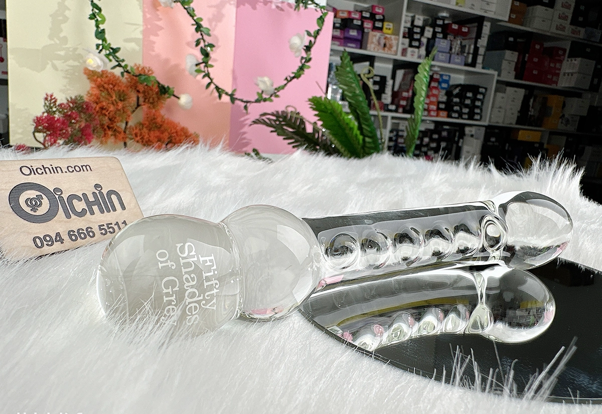 Fifty Shades of Grey Drive Me Crazy sextoy thuỷ tinh sang trọng