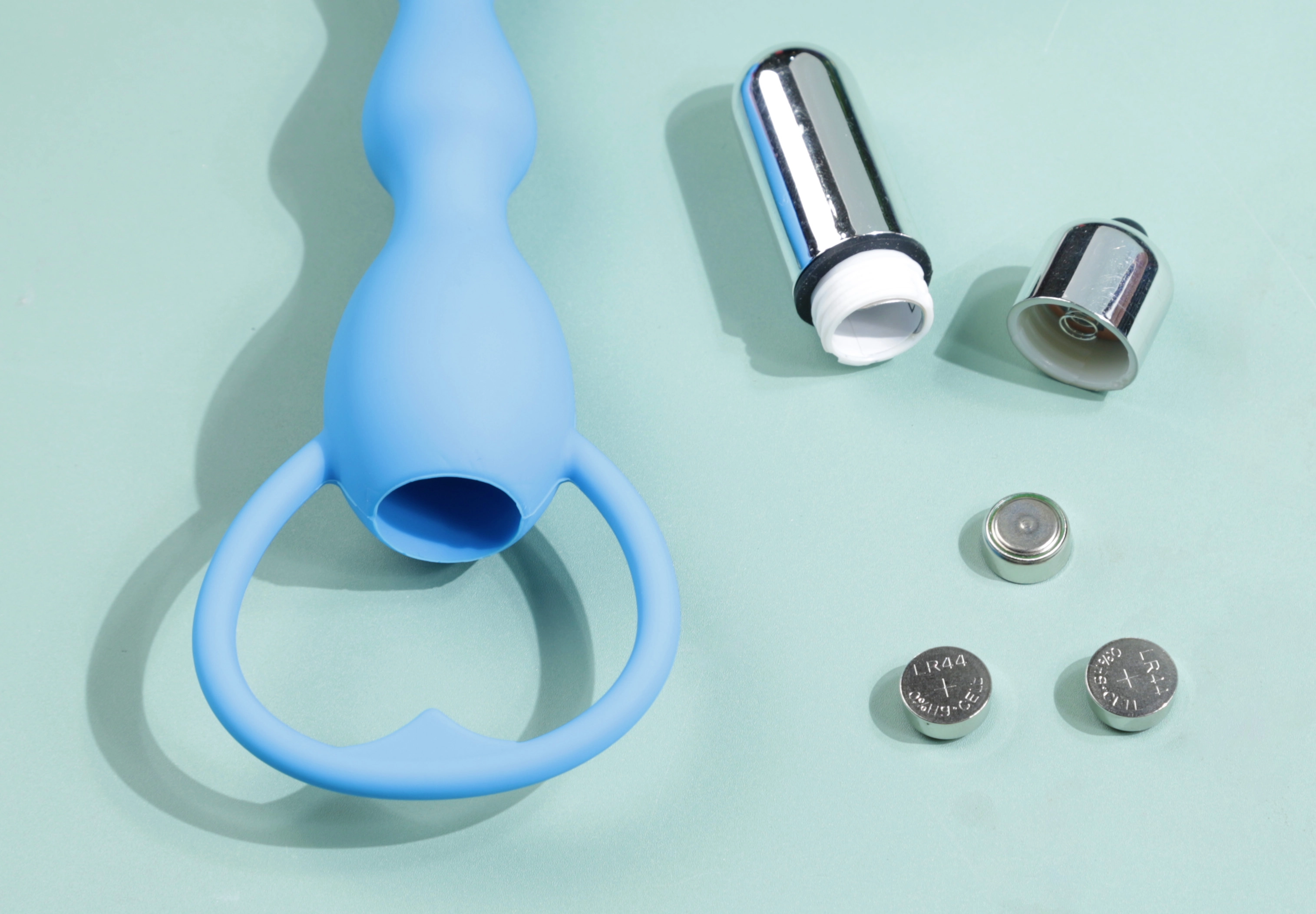 Đồ chơi hậu môn IKOKY mềm nhỏ rung cực đã kích thích tê liệt