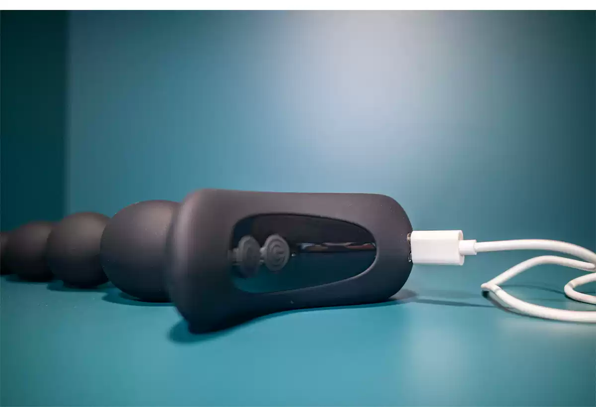 Sextoy hậu môn silicone mềm dẻo Mode-design Boss 10 chế độ rung kích thích