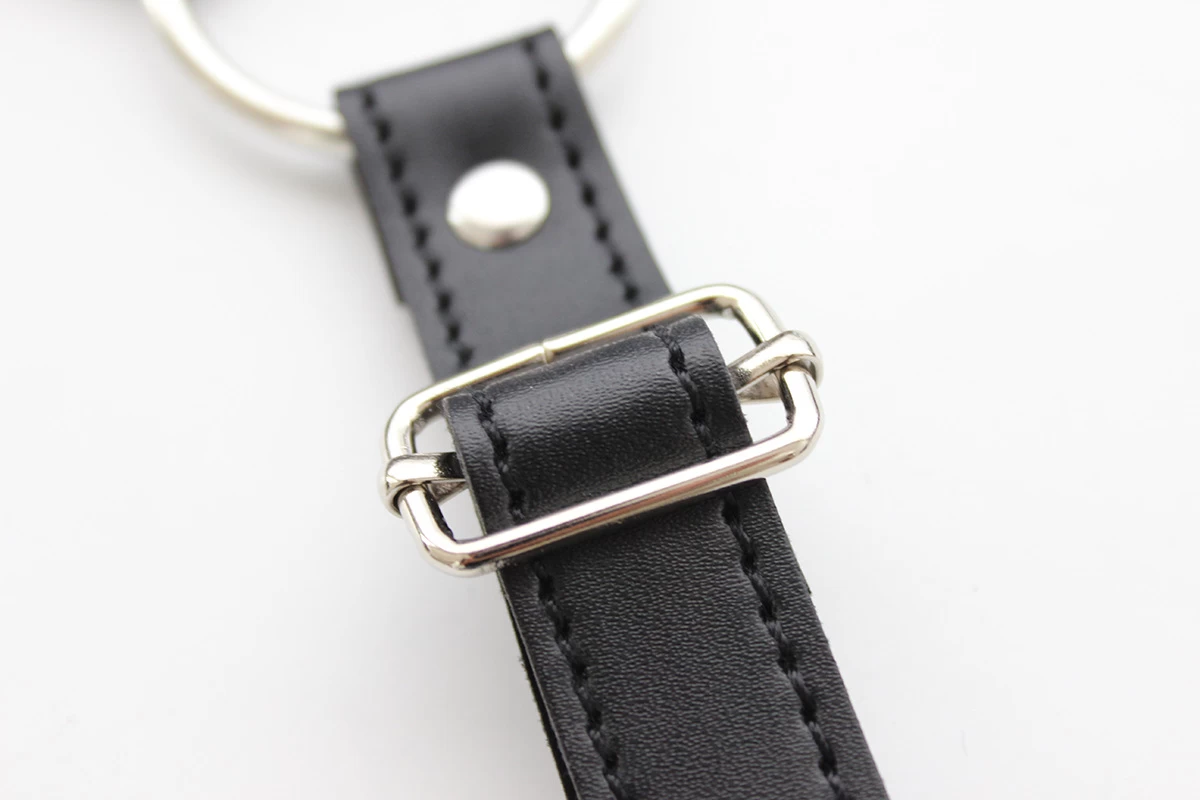 Khóa tay BDSM nữ tính gợi cảm - Đồ chơi kích thích mê say