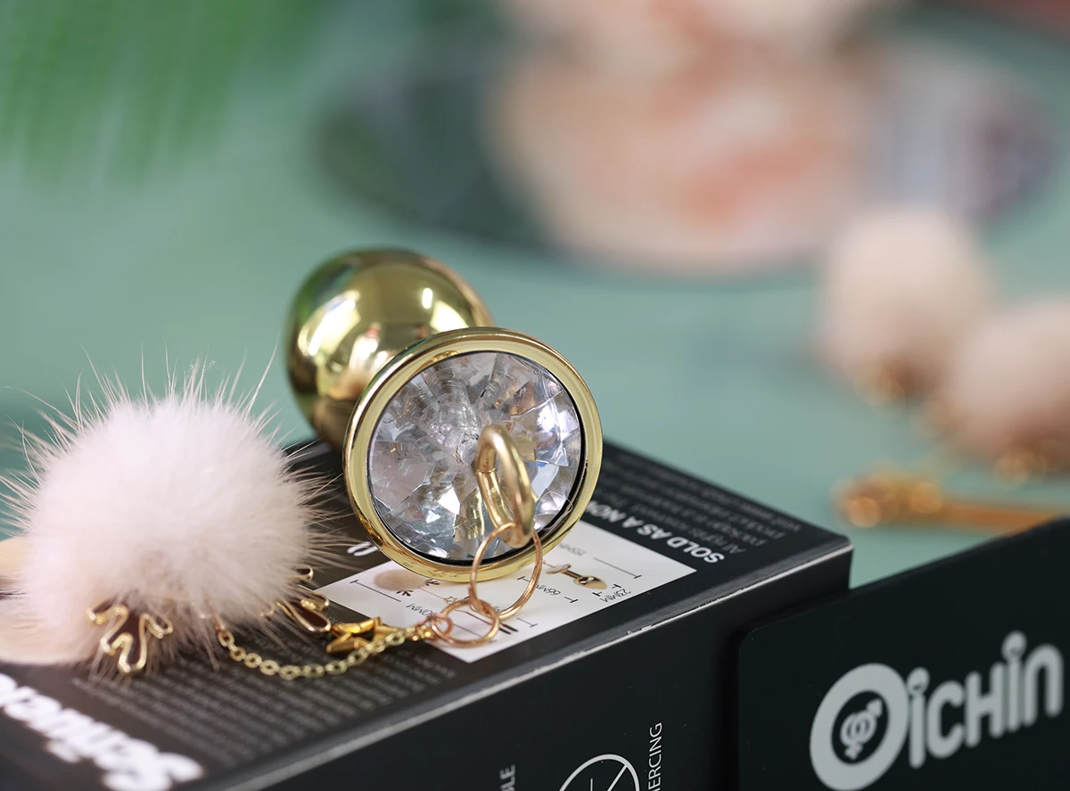 Chisa Senuelo Fetish Fantasy Nipple Clamps & Butt Plug