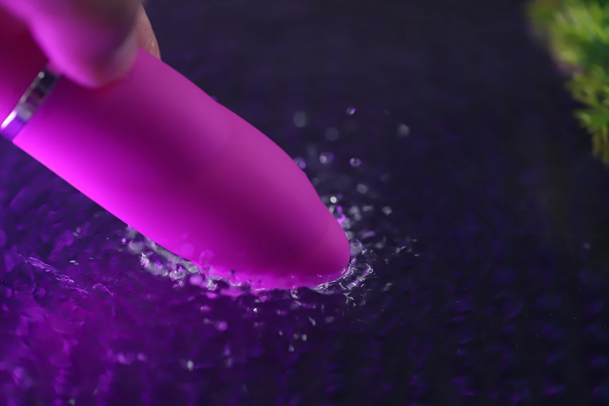 Pretty Love Edwina Wireless 12-Speed Mini Vibrator