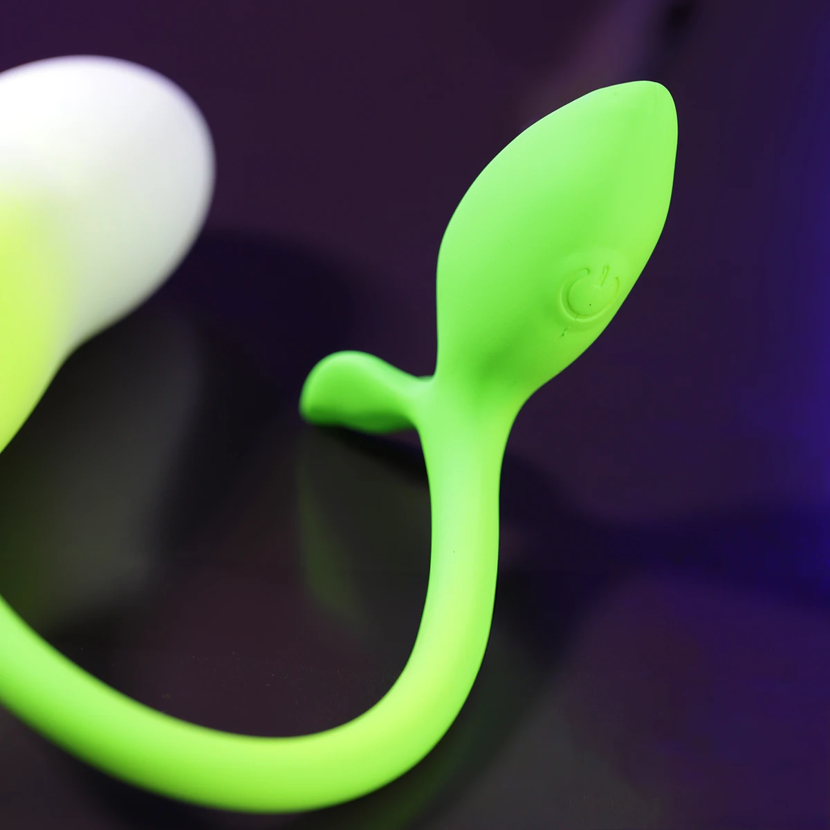 Yeain Spring Buds mini remote controlled 9-mode vibrating love egg