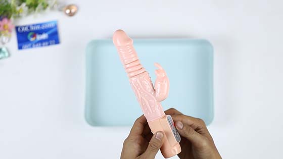 Dương vật giả Lybaile Hot Bunny rung xoay tỏa nhiệt thỏa mãn nữ