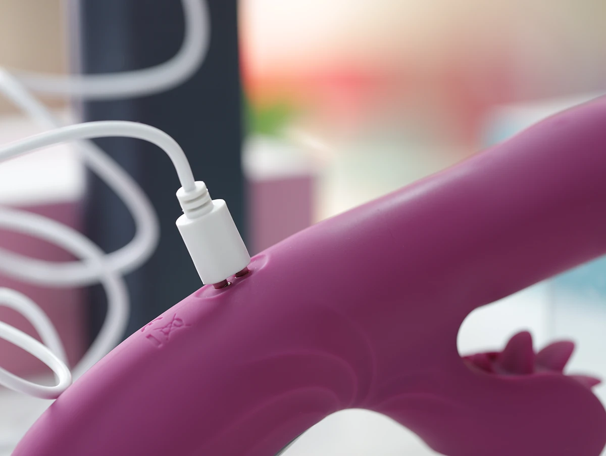 Yeain Hot Wheel Telescopic thụt liếm toả nhiệt kích thích đỉnh cao Yeain Hot Wheel Telescopic thụt liếm toả nhiệt kích thích đỉnh cao