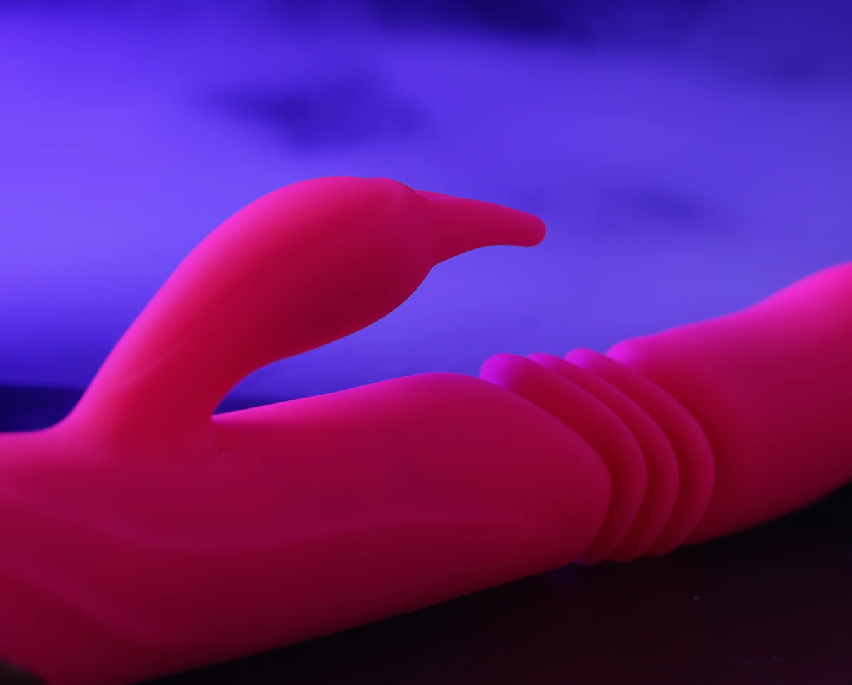 Yeain Vibrating Spear dương vật rung xoay thụt toả nhiệt chất lượng cao Yeain Vibrating Spear dương vật rung xoay thụt toả nhiệt chất lượng cao