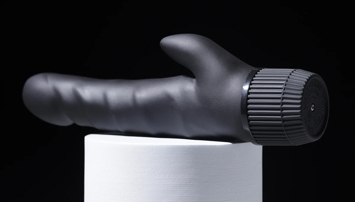 Dương vật giả CalExotics Black Velvet Clit Arouser rung đa tần số Dương vật giả CalExotics Black Velvet Clit Arouser rung đa tần số