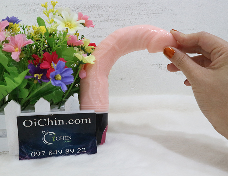 Dương vật giả siêu mềm giống thật được mô phỏng một cách tỉ mỉ chính xác đến từng milimet