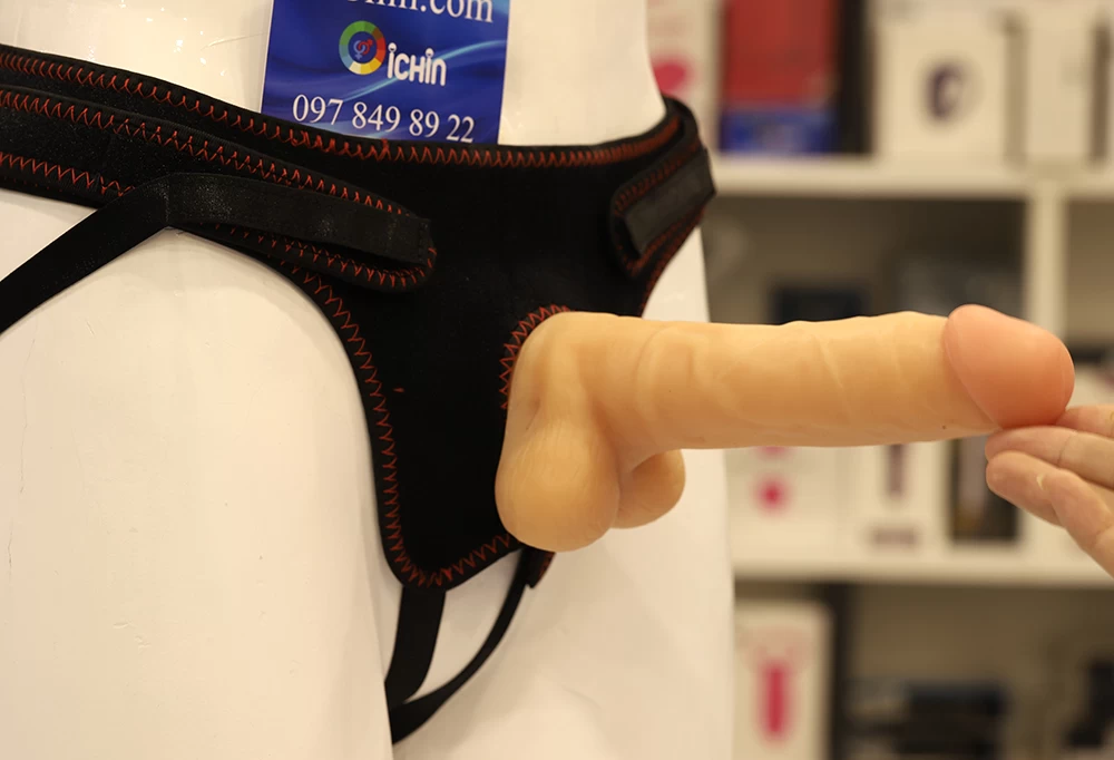 Lovetoy Easy Strapon 7 Inch Dương Vật Giả Dây Đeo Cho Les Rung 10 Chế Độ