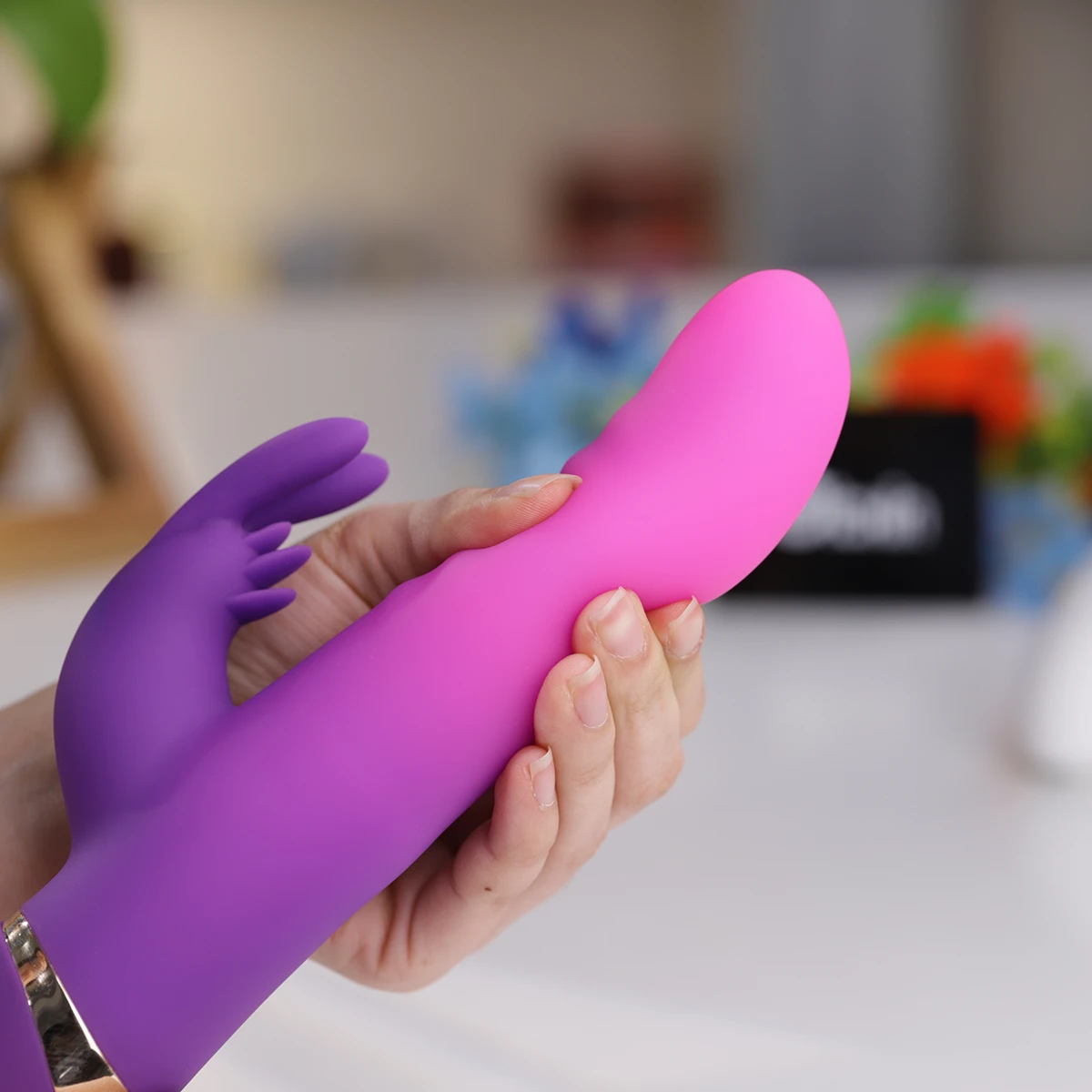 Máy rung Loving World CT2101 thụt nhiệt kích thích khoái cảm