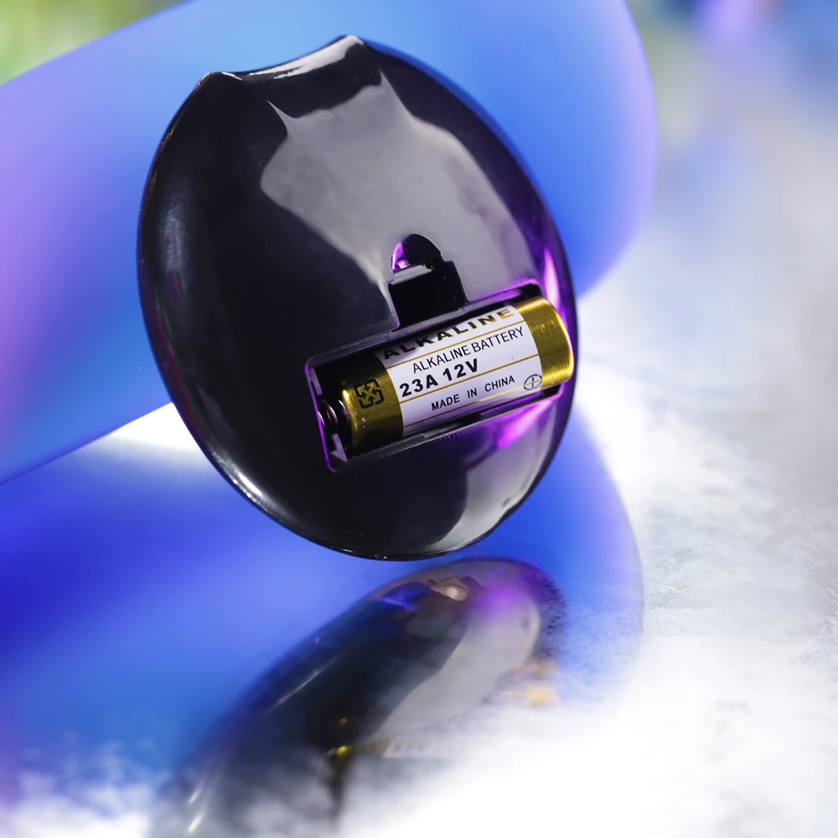 Dương vật giả Loving World CT1917 rung ngoáy lưỡi đa chế độ