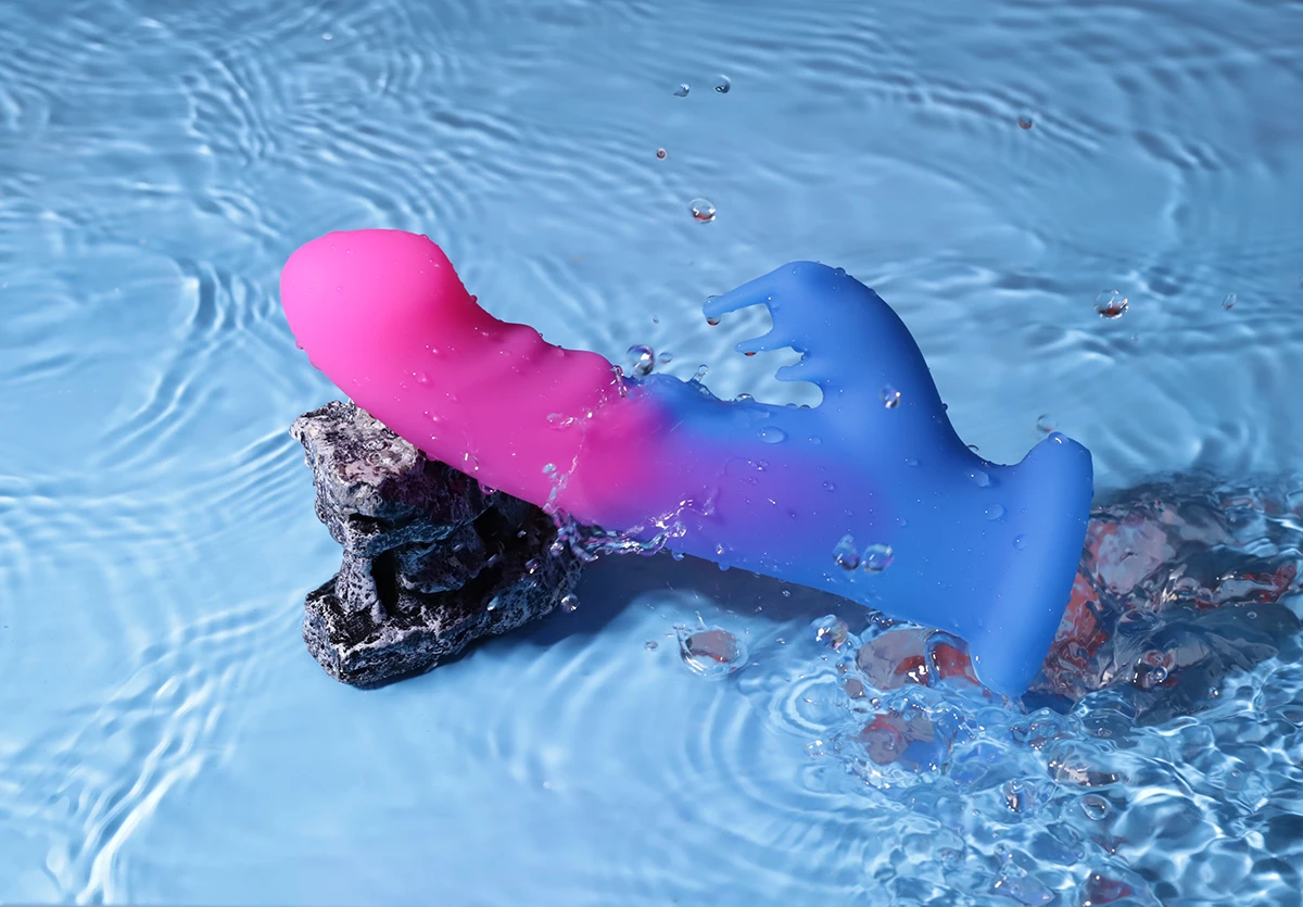 Dương vật giả Loving World CT1917 rung ngoáy lưỡi đa chế độ