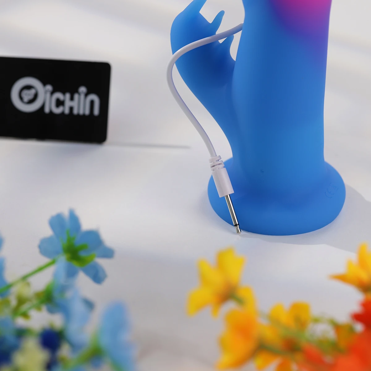 Dương vật giả Loving World CT1917 rung ngoáy lưỡi đa chế độ