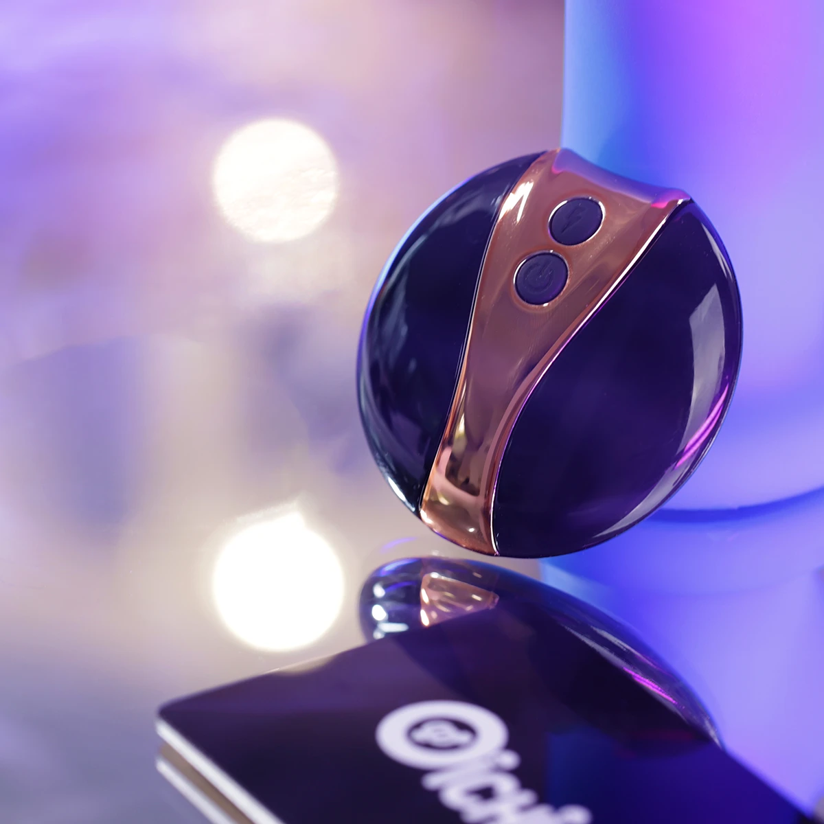 Dương vật giả Loving World CT1917 rung ngoáy lưỡi đa chế độ