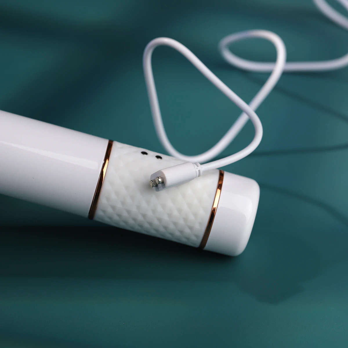 Yeain LeTeam Telescopic massage vùng kín thụt hút cực khoái phái đẹp