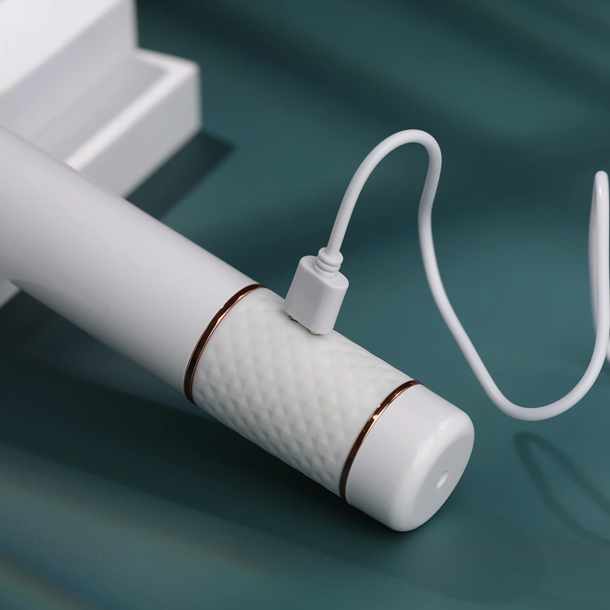 Yeain LeTeam Telescopic thụt hút thổi massage cao cấp nhỏ gọn